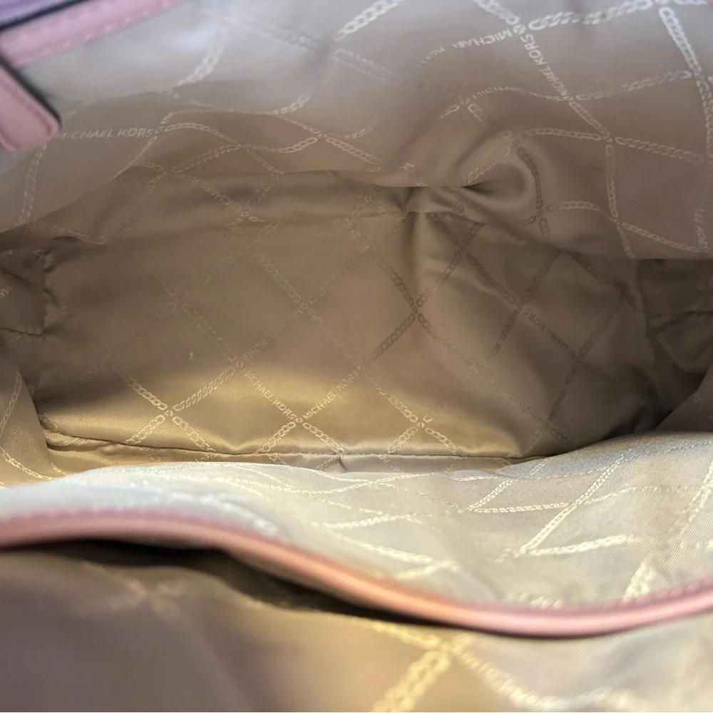 Michael Kors Pink monogram Jet Set Tote - Picture 8 of 9